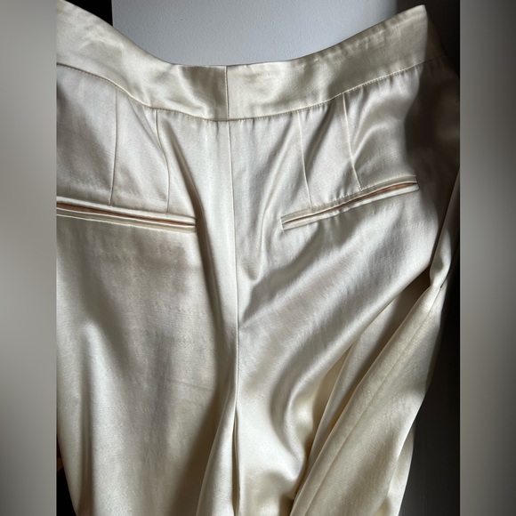 $625 RHIÉ Pants - Picture 7 of 7